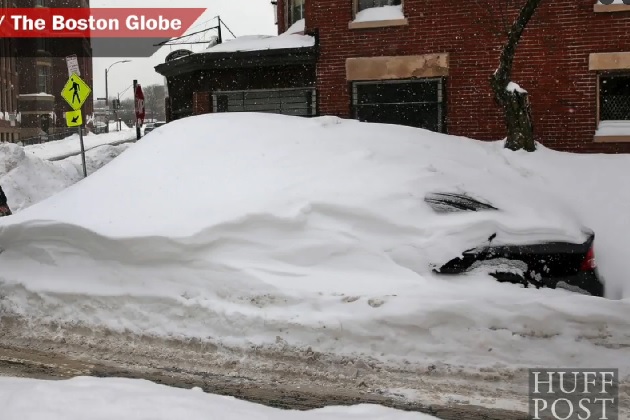 【ビデオ】大雪に見舞われたボストンで、2.5メートルもの積雪の下から７週間ぶりに愛車を発掘