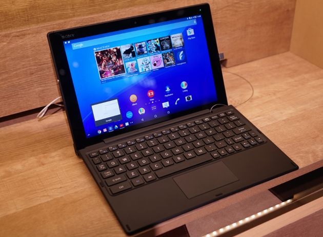 Xperia Z4 Tablet『キーボードスタイル』は快適。広いトラックパッドと専用UI搭載