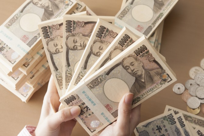 私は平均より上？　下？　みんなの貯金額を大公開