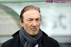 ハリルホジッチ監督、初仕事はJ視察。横浜指揮官「日本の情報を交換した」