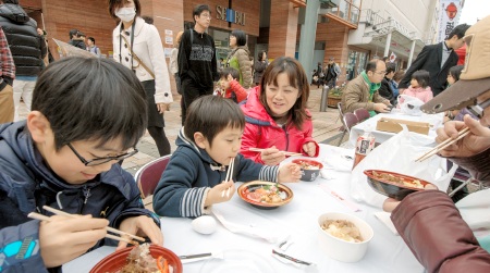 和牛や山海の幸、丼が福井に集結　福丼県プロジェクトの一環