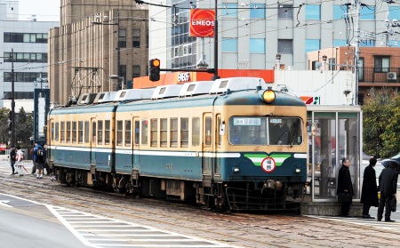 湘南形のレトロ車両、保存望む声　半世紀運行した福鉄「２００形」