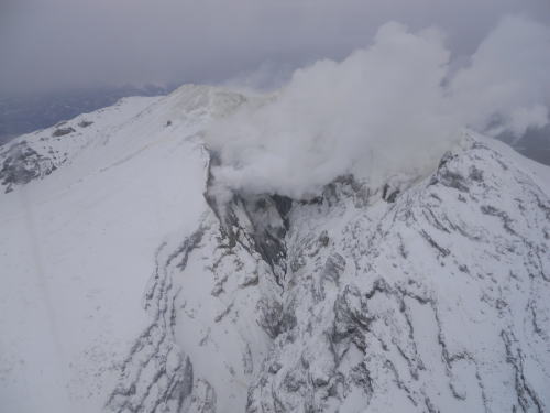 御嶽山噴火前 「現地調査不十分だった」気象庁