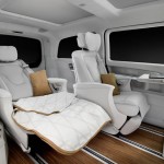 驚きの燃費を叩き出す、メルセデスの究極ミニバン「Vクラス」