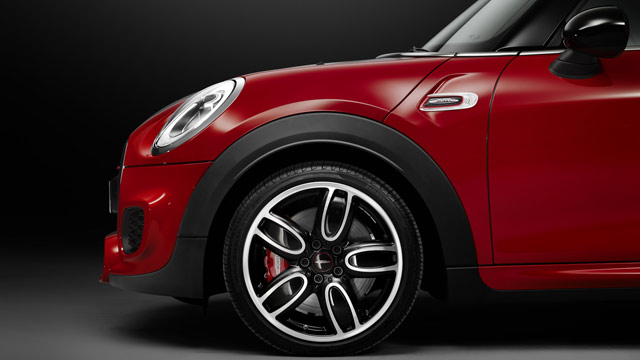 231ps！ 史上最強のパフォーマンスを誇る「MINI JCW」が登場！