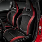 231ps！ 史上最強のパフォーマンスを誇る「MINI JCW」が登場！