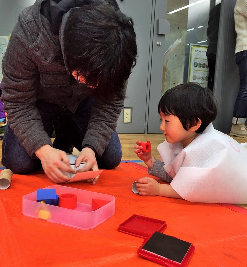 なぜ今、注目？主体的な子を育てる「知育スタンプ」とは