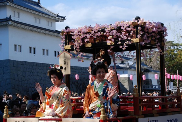 59回静岡まつり　桜満開の駿府のまちに「大御所時代絵巻」を披露