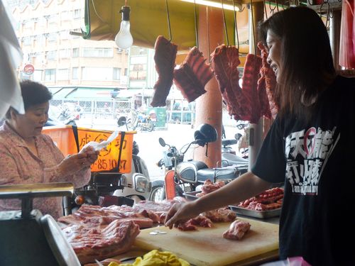 2月のCPI、前年比0.19％下落 豚肉は需要増で価格高騰／台湾