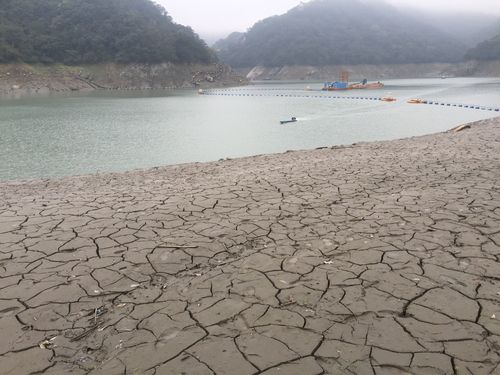 水不足の台湾 経済部、奨励と懲罰強化で節水呼びかけへ