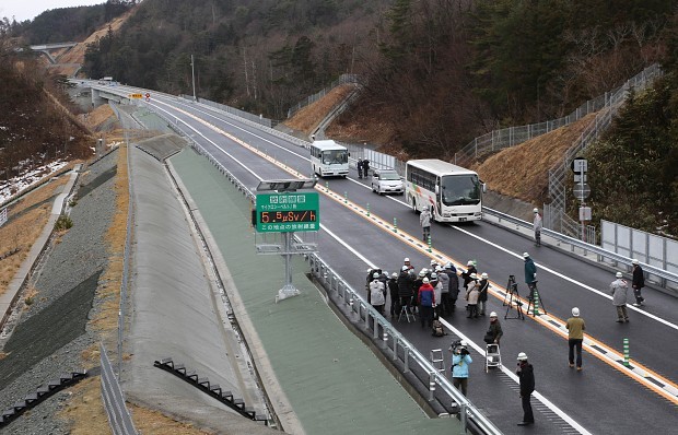 ＜常磐道全線開通＞沿道で放射線量の低減策