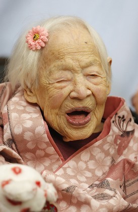 ＜世界最高齢＞大川ミサヲさん１１７歳を祝う　５日誕生日