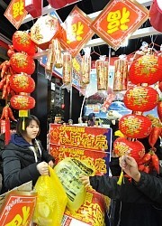 ＜中国＞「爆買い」はまずい？　消費の海外流出に危機感