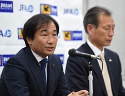 ＜サッカー日本代表＞ハリルホジッチ新監督　１３日来日