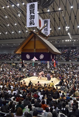 ＜大相撲春場所＞「満員御礼」１５日間確実に　１４年ぶり