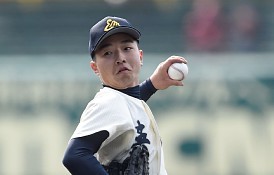 ＜選抜高校野球＞六回に急変　英明・田中