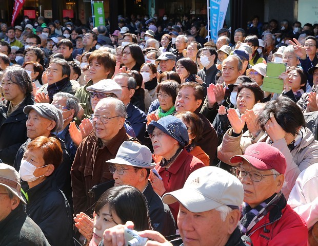 ＜統一地方選＞スタート、問われる地方創生…１０知事選告示