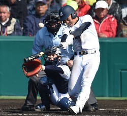 ＜選抜高校野球＞エース村木連続完投　静岡が半世紀ぶり８強