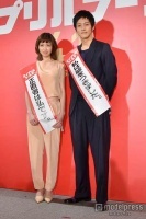 戸田恵梨香、松坂桃李の“濡れ場シーン”を絶賛