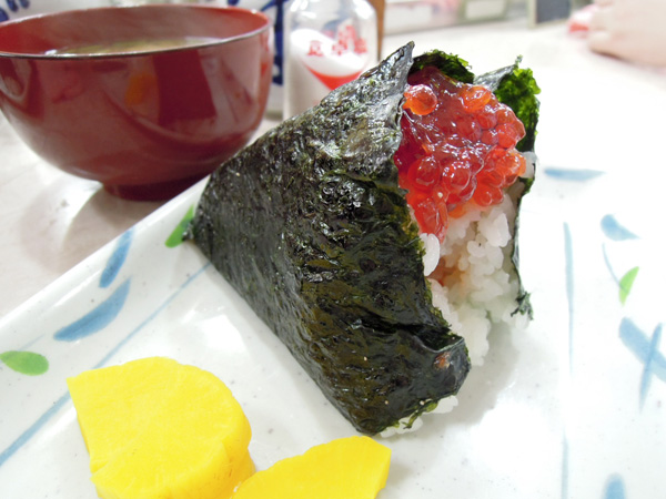 筋子、うにくらげ、卵黄の醤油漬け…大塚のおにぎり専門店「ぼんご」に行ってきた