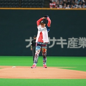 ドリカム、札幌ドームのプロ野球開幕戦にて初の始球式にサプライズ登板
