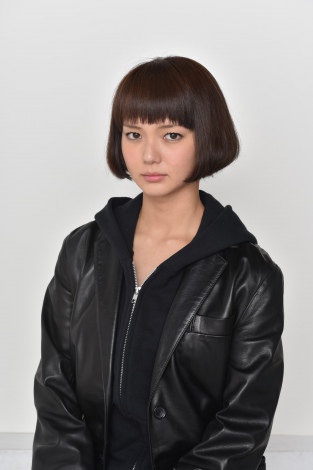 多部未華子、新ドラマで“ダース・ベイダー”刑事に！　人生初のボブヘアに挑戦