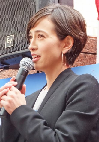 滝川クリステル、高校生と『命の花プロジェクト』　“ペット殺処分ゼロ”に向けて呼びかけ　