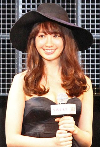 AKB48・小嶋陽菜、写真集の疑惑を否定「私のお尻です！」