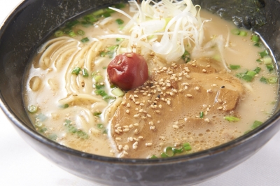 さっぱり塩とんこつ初登場！春限定『黒琥特製塩とんこつラーメン』3/20(金)～「麺屋黒琥」発売開始