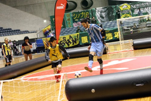 GKイゴールがFPで足技を披露!?　大会を盛り上げたプーマイベント／PUMA CUP 2015