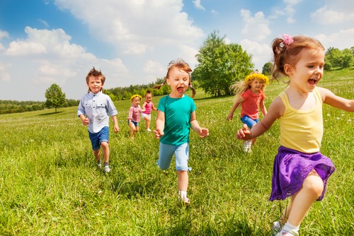 親が思う以上にスゴイ！子どもに「泥んこ遊び」が必要な3つの理由