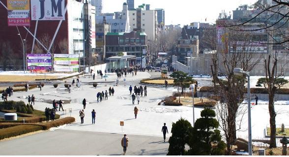韓国労働者の平均年齢が４４．2歳に、年々上昇