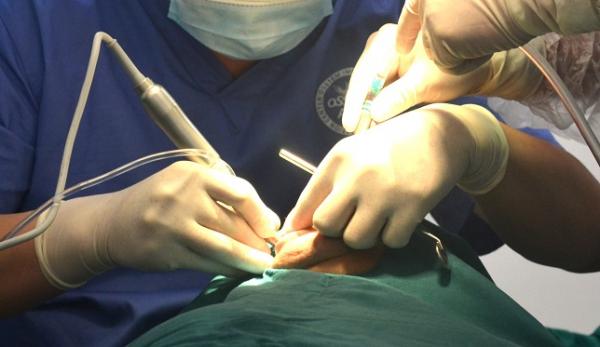 韓国で整形手術受けた中国人女性が心肺一時停止、手配したチャーター機で帰国―中国メディア