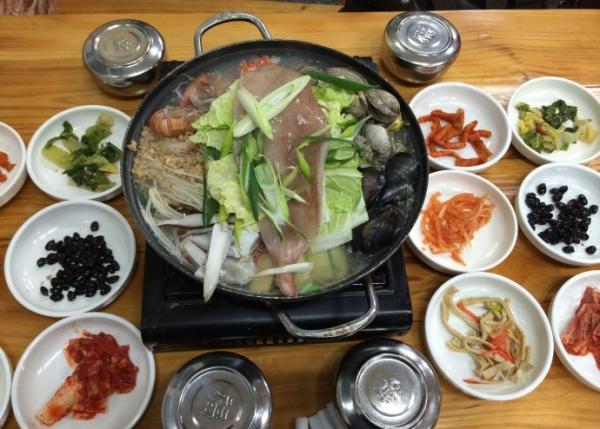 韓国料理は“ヘルシー”でグローバル化推進も結果は・・韓国ネット「西洋人も日本のすしは嫌いだった」「なんでも日本に追いつこうとするのは…」