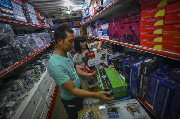 中国電子部品業界売上高、７カ月連続増