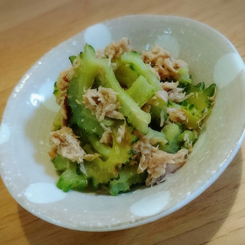 味付け簡単 ゴーヤとツナの麺つゆ炒め 副菜 レシピ 作り方 E レシピ 料理のプロが作る簡単レシピ