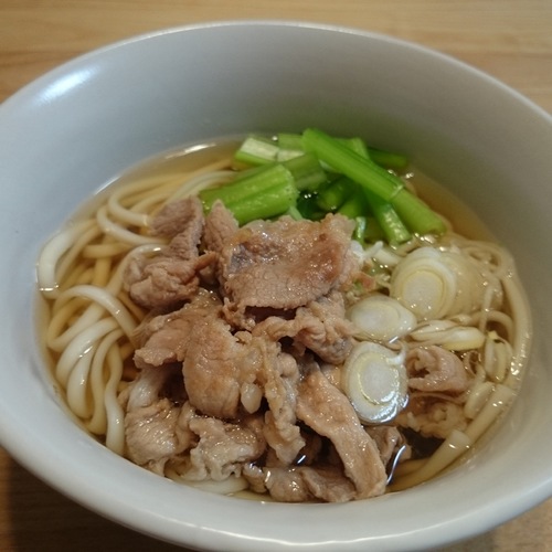 沖縄風肉うどん レシピ 作り方 E レシピ 料理のプロが作る簡単レシピ