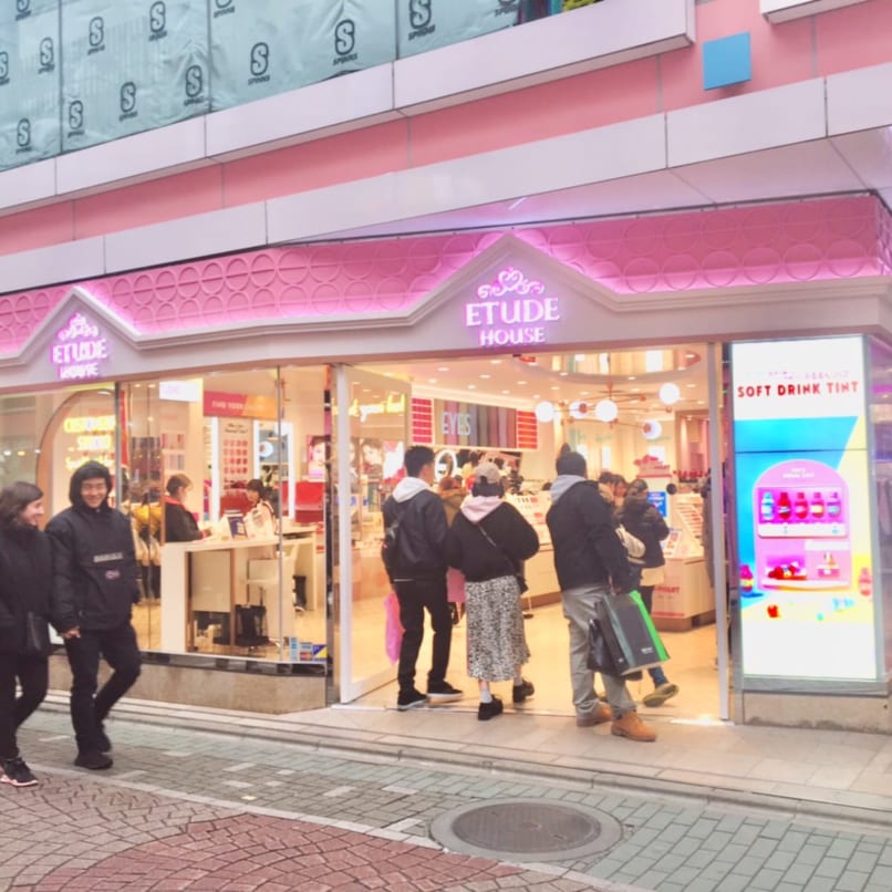 無料のパーソナルカラー診断でマイベストコスメを見つけて ローリエプレス