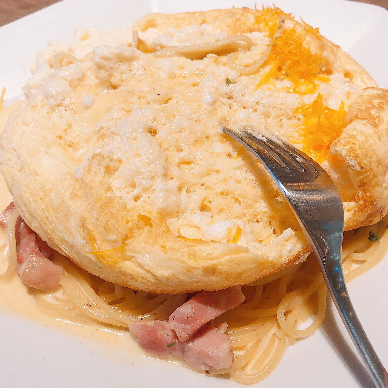 チーズ好きさん必見のカフェが渋谷に新登場 ふわっふわスフレが大人気 ローリエプレス