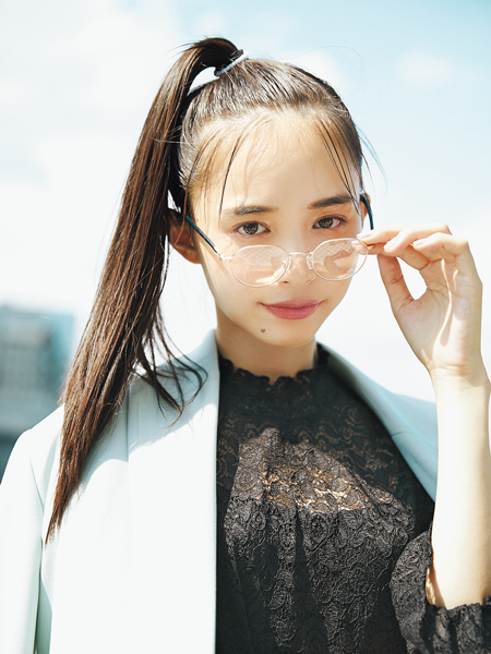 クリスマスはどう攻める 彼ウケ 女子ウケ抜群 オトナレディなヘア コーデ ローリエプレス