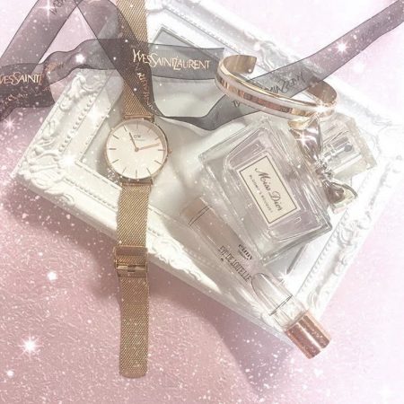 映えた写真から学ぶ グラマーが伝えたいブツ撮りも他撮りも映える写真テク ローリエプレス