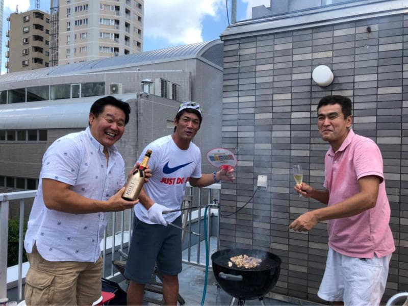 花田虎上、長嶋一茂のこだわりが詰まったBBQを楽しむ「豪華なバーベキューとなりました！」(2018年7月30日) エキサイトニュース