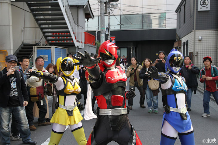 値下げ】アキバレンジャーBlu-raybox シーズン1 シーズン2セット