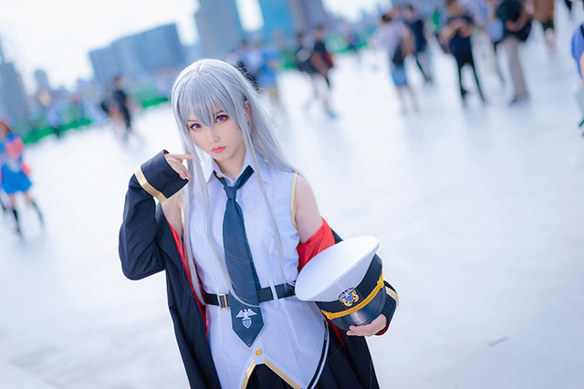コスプレ 中国人気レイヤー 洛洛子が コミケ96 に降臨 アズレン エンタープライズコス披露 写真22枚 2019年8月17日 エキサイトニュース