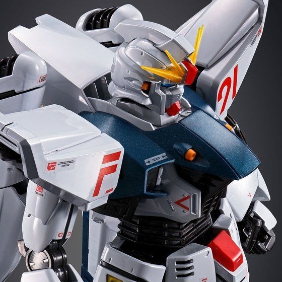 機動戦士ガンダムf91 F91 チタニウムフィニッシュ仕様のガンプラ登場 名シーンが再現できる ラフレシア型台座 も付属 21年3月22日 エキサイトニュース