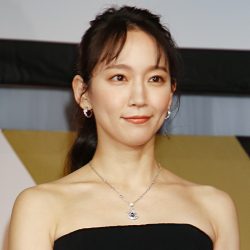 吉岡里帆 巨大バスト妻 になって 夜の営み騎乗 の衝撃ドラマ 22年8月16日 エキサイトニュース