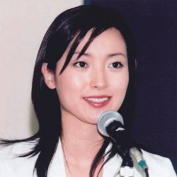 大江麻理子 プリンプリン桃型ヒップと腰つきがヤバイ フェロモン爆発度 21年4月16日 エキサイトニュース