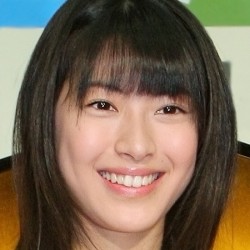 全部脱げ キスマイ藤ヶ谷の恋人 瀧本美織の写真集に言い放った大物俳優 15年6月9日 エキサイトニュース