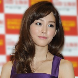 桐谷美玲が突如髪型をチェンジするも 阿部サダヲに激似 と爆笑祭りに 16年5月27日 エキサイトニュース