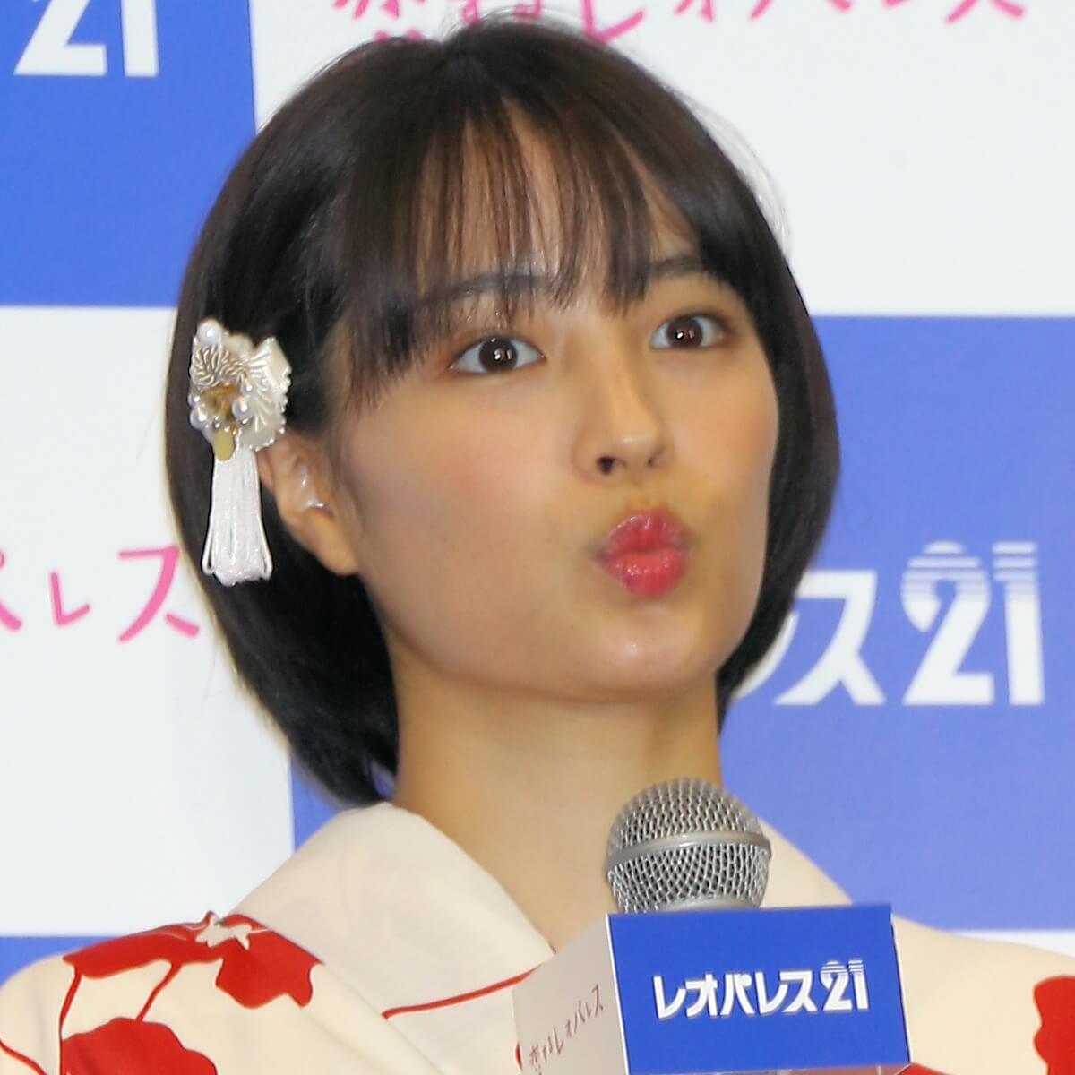 広瀬すずの10周年写真集が週間2位に！いったい誰に負けたのか？ (2022